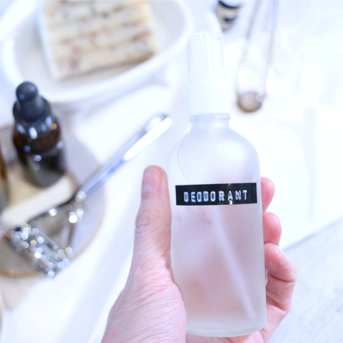 13 DIY Magnesium Spray and Deodrant Recipes