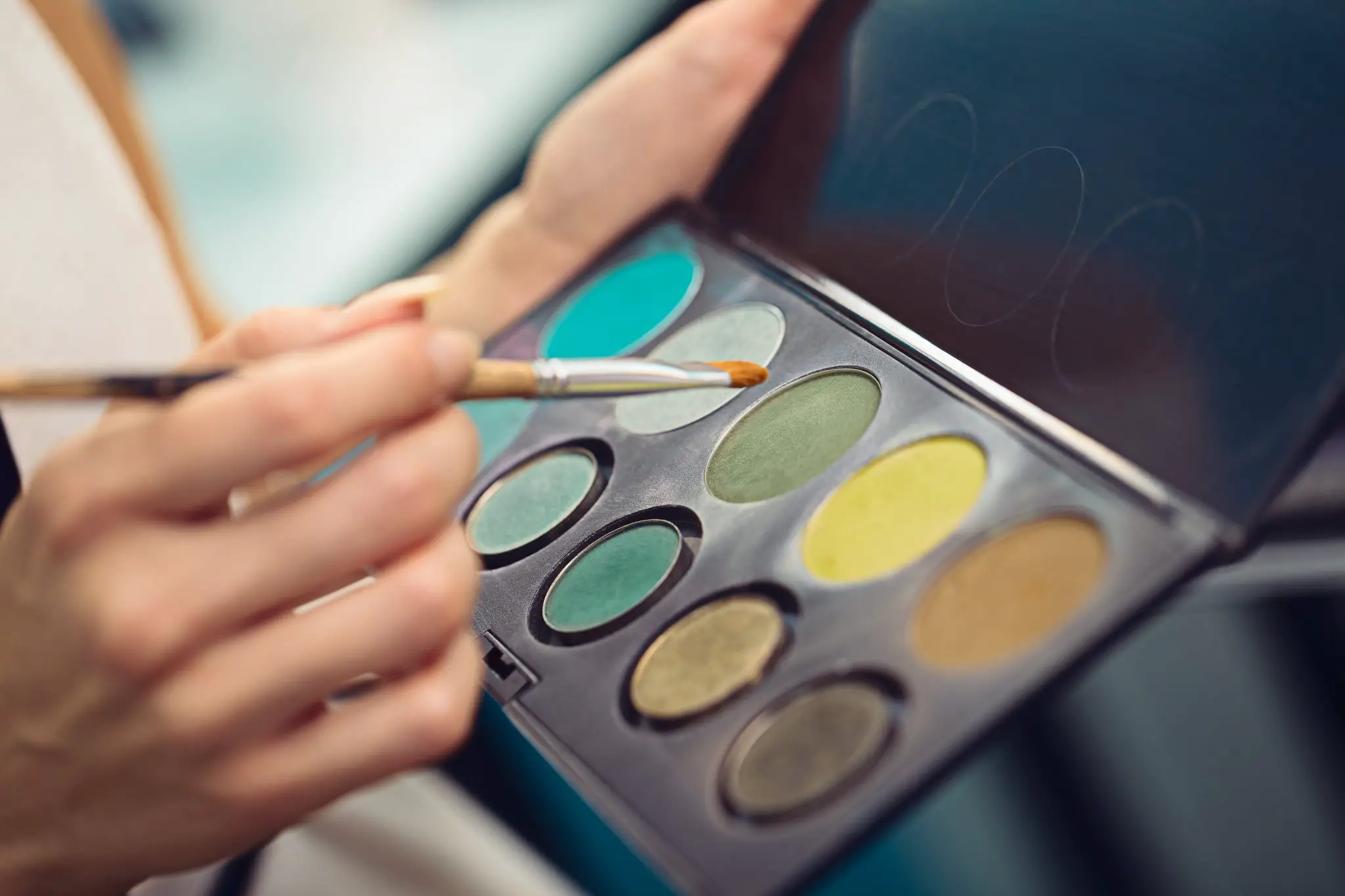 Makeup Geek vs Mac: Which Is Better?